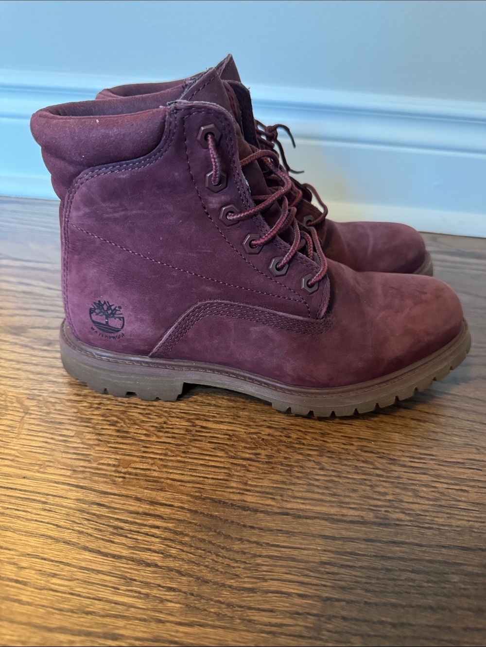 Timberland Burgundy Lace-Up Nubuck Boots